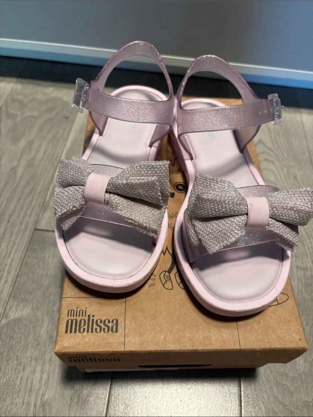 Mini Melissa Girls' Light Pink Mar Glitter Bow Jelly Sandals